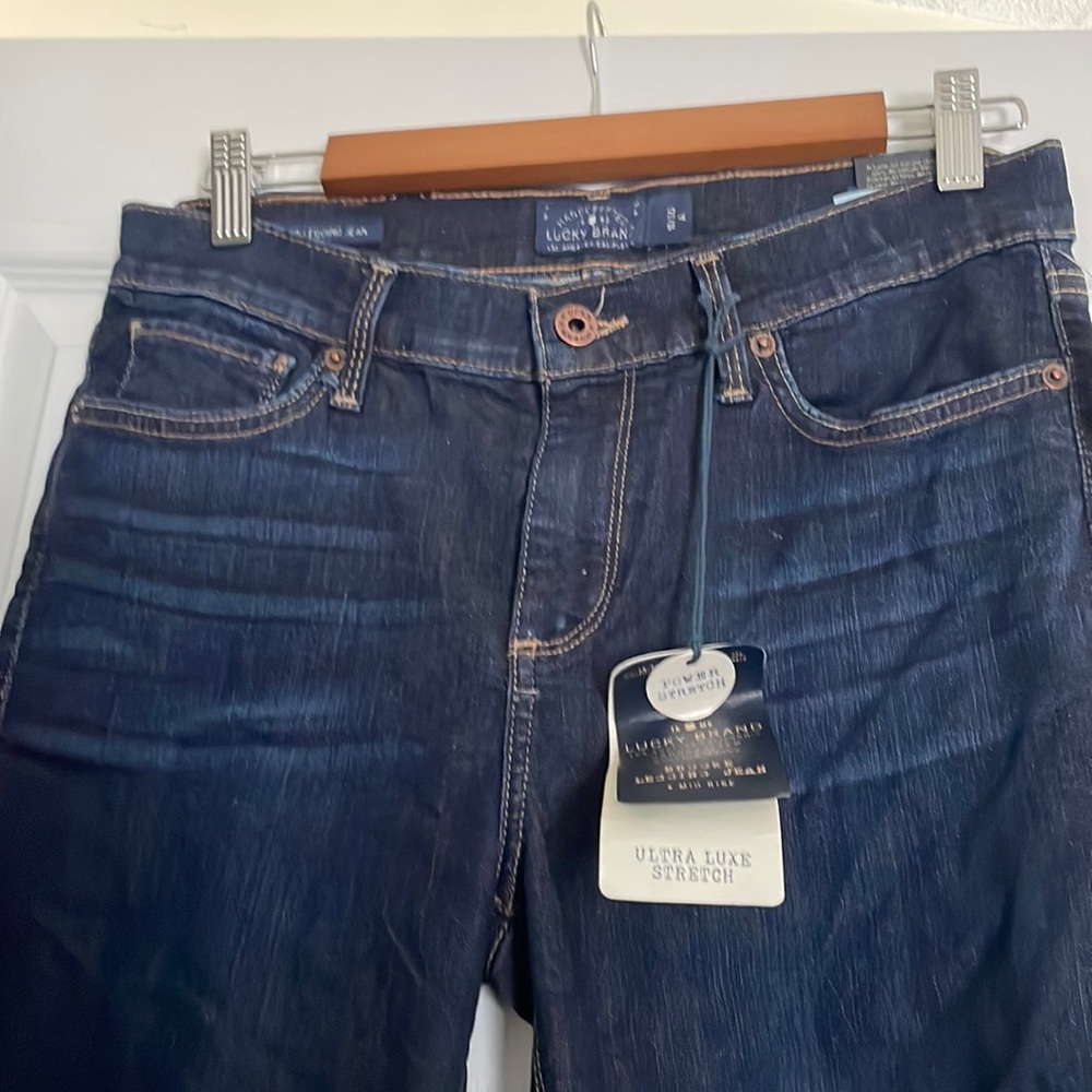 Lucky Brand Brooke Legging Jean size 10/30